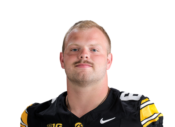 Logan Jones headshot