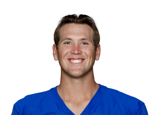 Walker Eget headshot